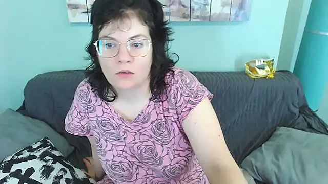 EverlyRays online show from January 2025 08:51:01 AM