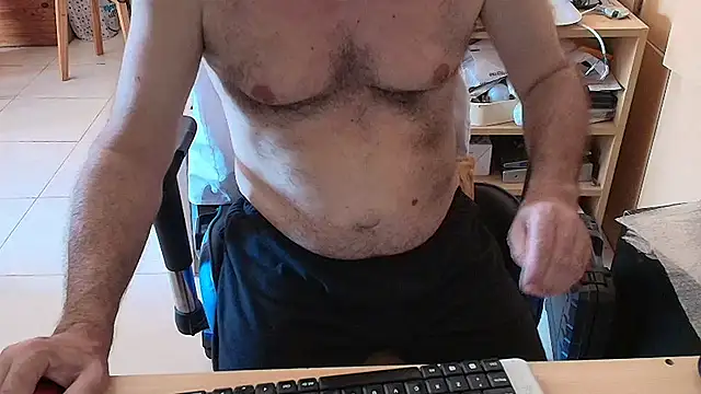 Snapshot of angelgarcia269 chatting on February 2026 01:26:02 PM angelgarcia269 online show from February 2026 01:26:02 PM