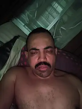 KingZilla2023 online show from March 2026 08:37:02 PM