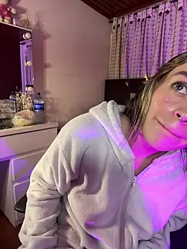 Natalia Suarez online show from March 2025 03:22:02 AM