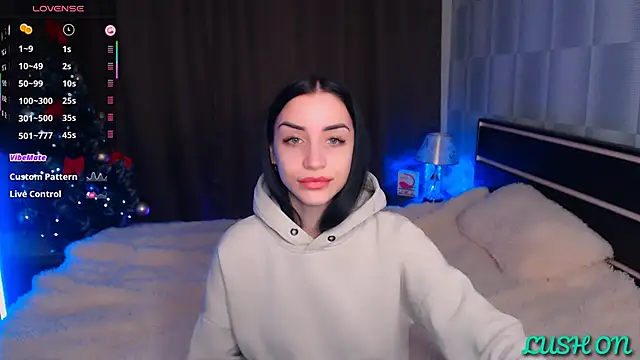 Snapshot of Kemi__Jordan chatting on February 2025 12:37:01 PM Kemi Jordan online show from February 2025 12:37:01 PM
