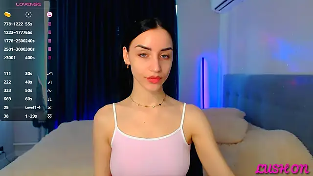 Snapshot of Kemi__Jordan chatting on March 2025 09:02:01 AM Kemi Jordan online show from March 2025 09:02:01 AM