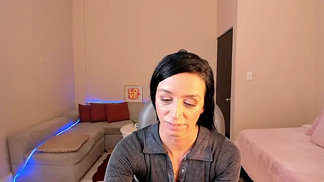 Snapshot of Kristen_Garner chatting on June 2026 08:25:02 PM Kristen Garner online show from June 2026 08:25:02 PM