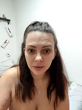 Snapshot of LEAsquirt91 chatting on December 2024 03:53:02 PM LEAsquirt91 online show from December 2024 03:53:02 PM