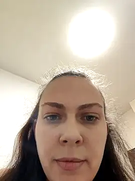 Snapshot of LEAsquirt91 chatting on January 2025 07:02:02 PM LEAsquirt91 online show from January 2025 07:02:02 PM