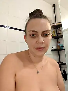 Snapshot of LEAsquirt91 chatting on January 2025 11:44:01 PM LEAsquirt91 online show from January 2025 11:44:01 PM