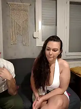 Snapshot of LEAsquirt91 chatting on January 2025 06:23:01 PM LEAsquirt91 online show from January 2025 06:23:01 PM