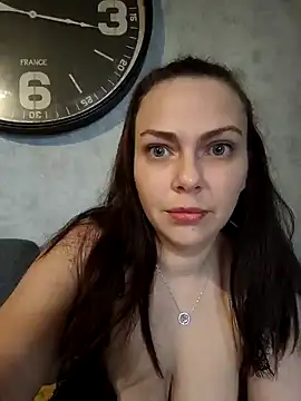 Snapshot of LEAsquirt91 chatting on January 2025 02:21:01 PM LEAsquirt91 online show from January 2025 02:21:01 PM