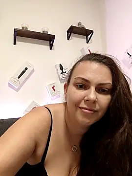 Snapshot of LEAsquirt91 chatting on October 2025 08:10:01 PM LEAsquirt91 online show from October 2025 08:10:01 PM