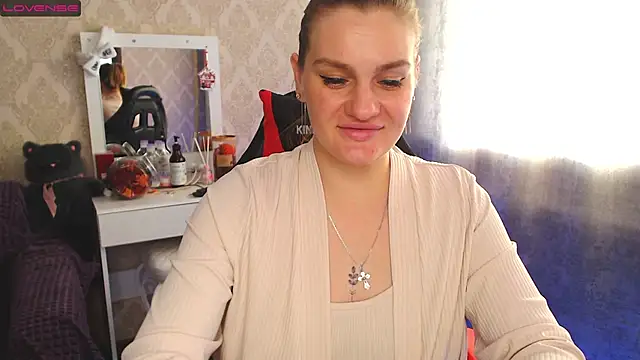 Snapshot of EndlessLustX chatting on February 2025 08:40:02 AM EndlessLustX online show from February 2025 08:40:02 AM