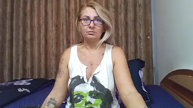 PussyEvely online show from November 2025 06:23:01 AM