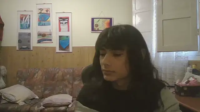 Snapshot of calliemaggotbone chatting on November 2025 04:17:02 PM calliemaggotbone online show from November 2025 04:17:02 PM