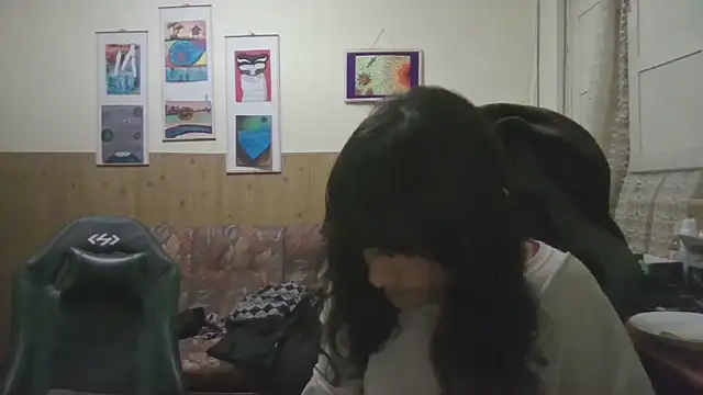 Snapshot of calliemaggotbone chatting on November 2025 06:38:02 AM calliemaggotbone online show from November 2025 06:38:02 AM