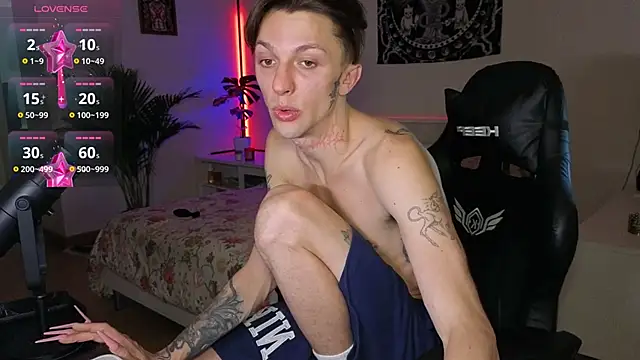 Snapshot of Tima_Lexikov_ chatting on January 2025 07:28:01 AM Tima Lexikov online show from January 2025 07:28:01 AM