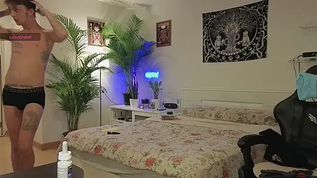 Snapshot of Tima_Lexikov_ chatting on October 2025 07:39:01 AM Tima Lexikov online show from October 2025 07:39:01 AM