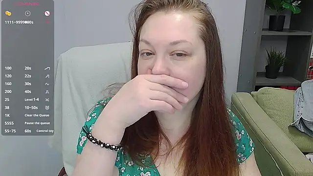 Snapshot of CutieGinger chatting on November 2025 03:56:01 PM CutieGinger online show from November 2025 03:56:01 PM