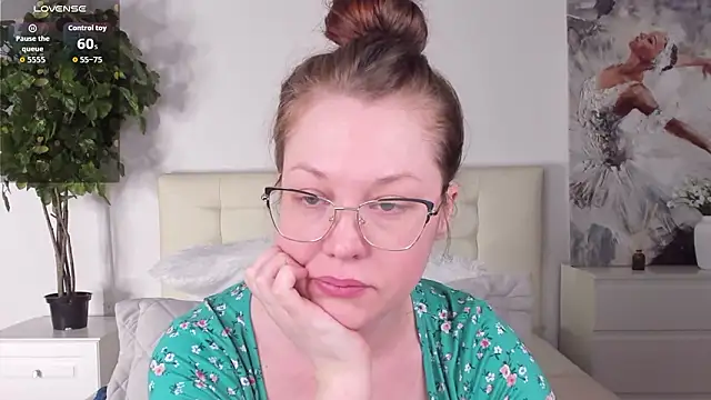 Snapshot of CutieGinger chatting on February 2026 05:12:02 AM CutieGinger online show from February 2026 05:12:02 AM