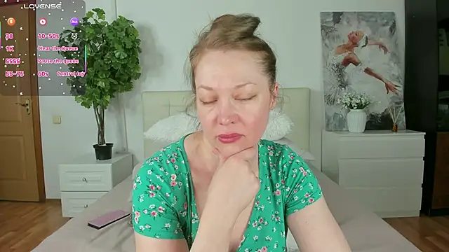 CutieGinger online show from April 2026 06:24:01 AM