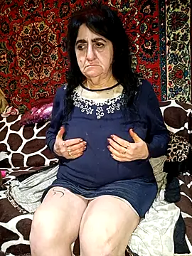 Lovely Lori online show from February 2025 04:15:01 PM