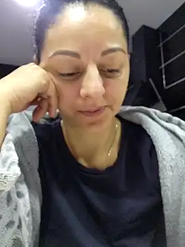 bruneta sexy23 online show from March 2025 03:41:01 AM