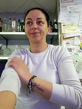 bruneta sexy23 online show from March 2025 08:10:02 AM