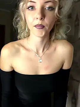 Kristina03 online show from January 2026 10:11:02 PM