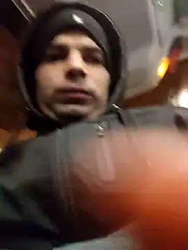 Snapshot of J0nyhson chatting on January 2025 04:10:02 AM J0nyhson online show from January 2025 04:10:02 AM