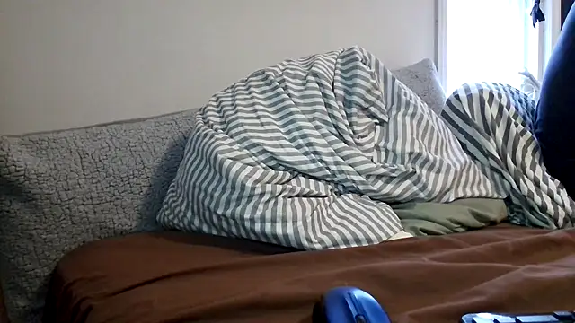 NovaChina online show from December 2025 02:57:02 PM