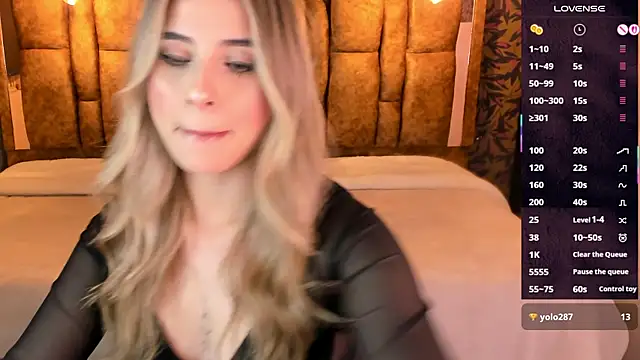 KiaraCarter online show from December 2025 08:03:02 PM