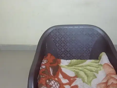 Lusty Wife1 online show from December 2024 10:44:02 AM