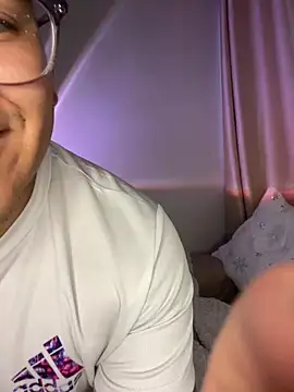 Snapshot of AgathaGeorgiou chatting on November 2025 10:21:02 PM AgathaGeorgiou online show from November 2025 10:21:02 PM