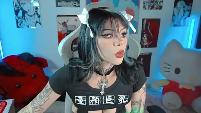 Deadly Doll online show from November 2025 07:56:02 PM