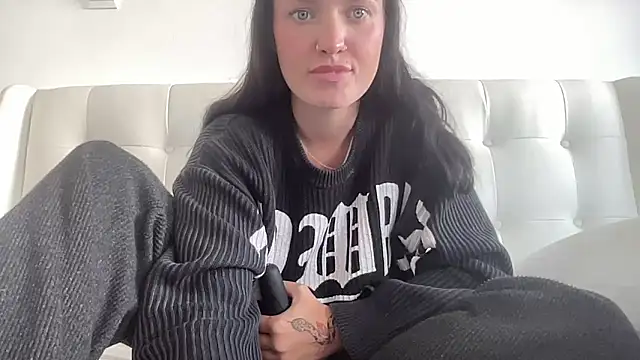 Snapshot of mariemelissah chatting on December 2025 08:41:02 AM mariemelissah online show from December 2025 08:41:02 AM