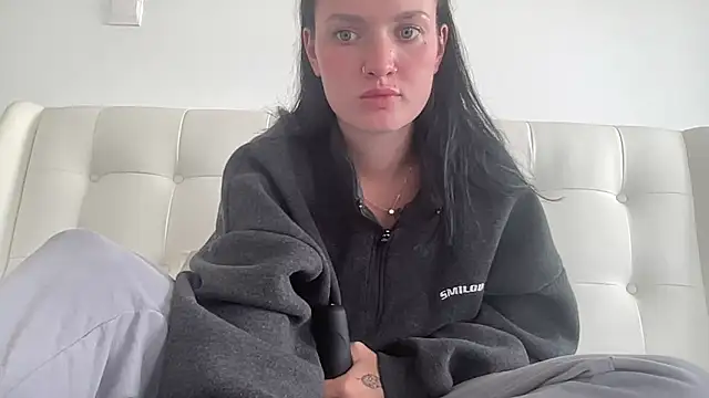 Snapshot of mariemelissah chatting on December 2025 12:14:02 PM mariemelissah online show from December 2025 12:14:02 PM