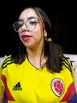 Snapshot of valentina_swallow chatting on June 2026 04:46:01 AM valentina swallow online show from June 2026 04:46:01 AM