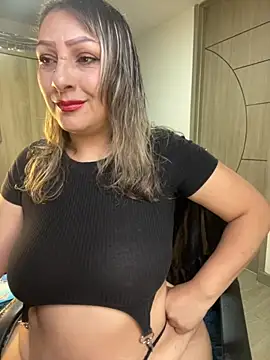 Snapshot of Lady__Pink chatting on October 2025 09:15:02 PM Lady Pink online show from October 2025 09:15:02 PM