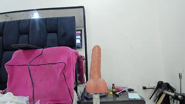 AntonelaNeri online show from October 2025 03:02:01 PM