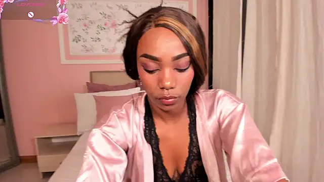 Snapshot of bhritany_brow chatting on December 2025 03:36:02 AM bhritany brow online show from December 2025 03:36:02 AM