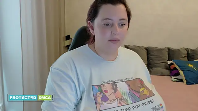 MargoCurves online show from January 2025 11:44:02 AM