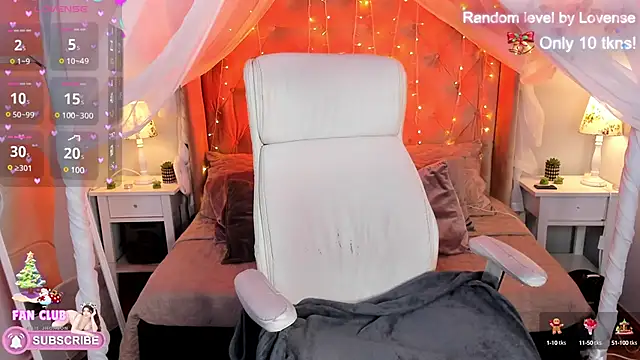 Ellie Jhonson   online show from December 2024 12:44:02 PM