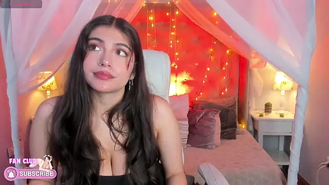 Ellie Jhonson   online show from January 2025 02:13:01 PM