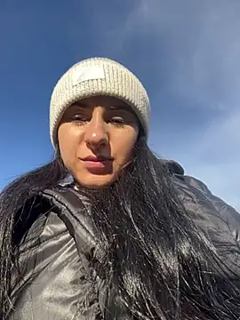 JenniferEdith online show from December 2024 12:11:01 PM