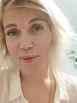 Snapshot of Linda_Gregory chatting on December 2024 07:17:02 AM Linda Gregory online show from December 2024 07:17:02 AM