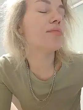 Snapshot of Linda_Gregory chatting on February 2025 02:41:01 AM Linda Gregory online show from February 2025 02:41:01 AM