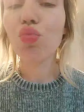 Snapshot of Linda_Gregory chatting on February 2025 11:22:02 PM Linda Gregory online show from February 2025 11:22:02 PM