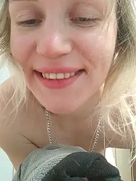 Snapshot of Linda_Gregory chatting on February 2025 05:35:01 AM Linda Gregory online show from February 2025 05:35:01 AM