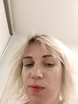 Snapshot of Linda_Gregory chatting on October 2025 02:00:02 AM Linda Gregory online show from October 2025 02:00:02 AM