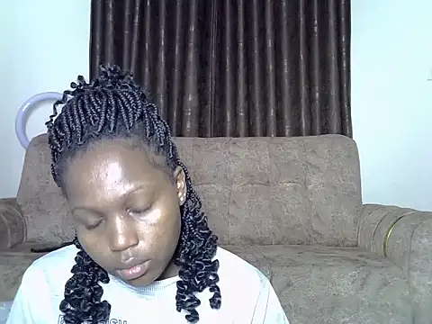 AurelAda online show from November 2025 01:30:01 AM