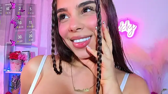 Snapshot of crisbell_lopez chatting on November 2025 12:32:02 AM crisbell lopez online show from November 2025 12:32:02 AM