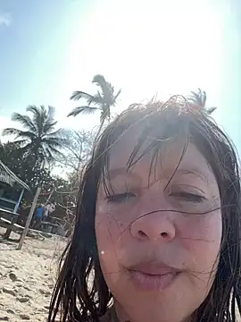 Bruja lu online show from February 2025 07:47:01 PM